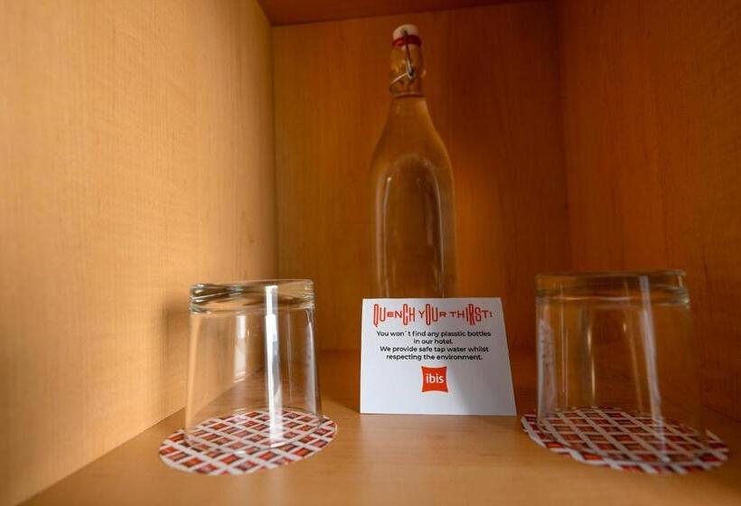 اتاق استاندارد, Ibis Skopje City Center