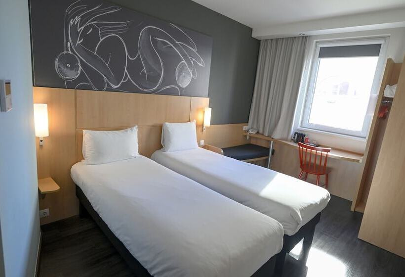 اتاق استاندارد, Ibis Skopje City Center