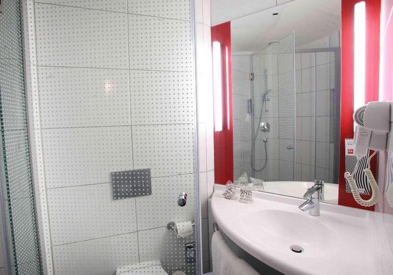 اتاق استاندارد با تخت دوبل, Ibis Skopje City Center