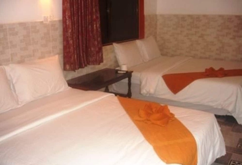 اتاق استاندارد سه نفره, Jasmine Lodge