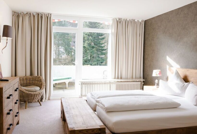 디럭스 룸, Luisenpark