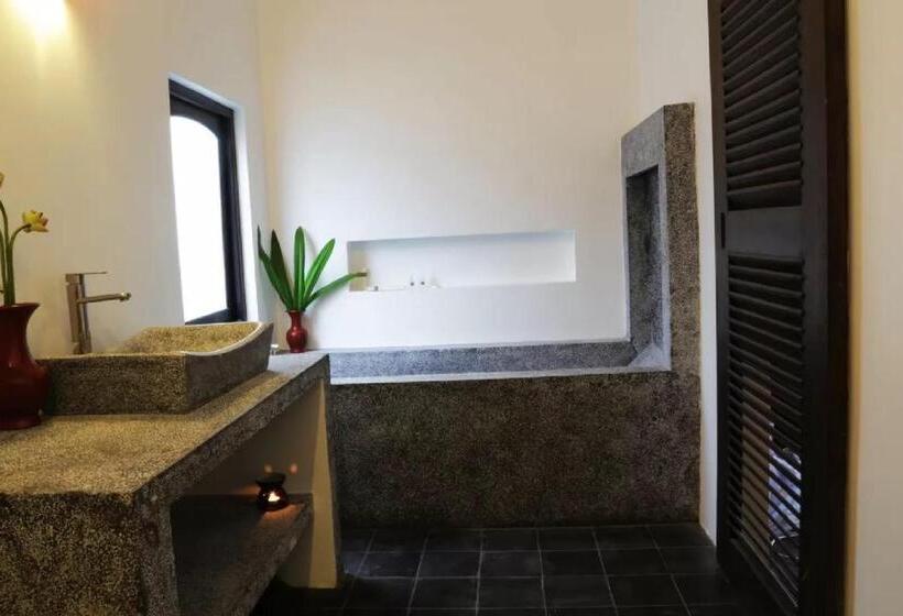 주니어 스위트 풀장 전망, Residence Indochine D'angkor