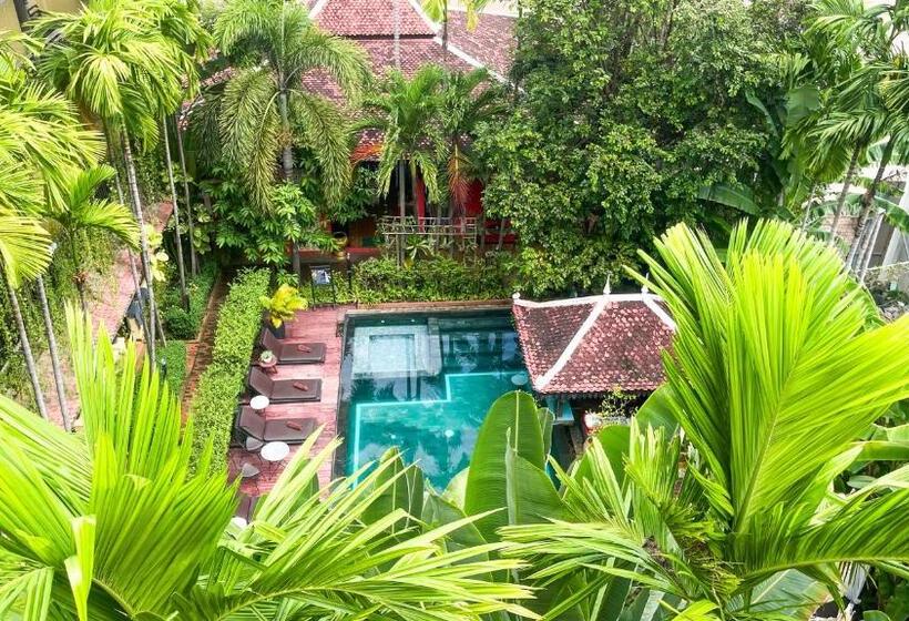 プールビュージュニアスイート, Residence Indochine D'angkor