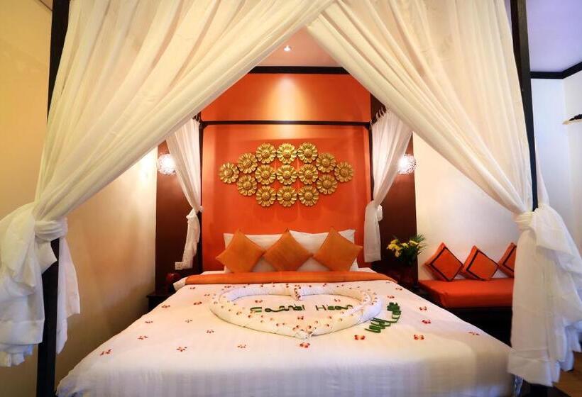 プールビュージュニアスイート, Residence Indochine D'angkor