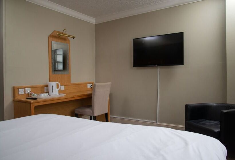 Номер Стандарт, Royal Hotel, Bar & Grill