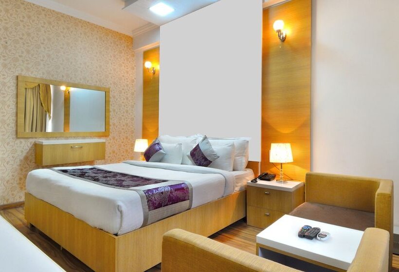 Superior Room, Solitaire Chandigarh