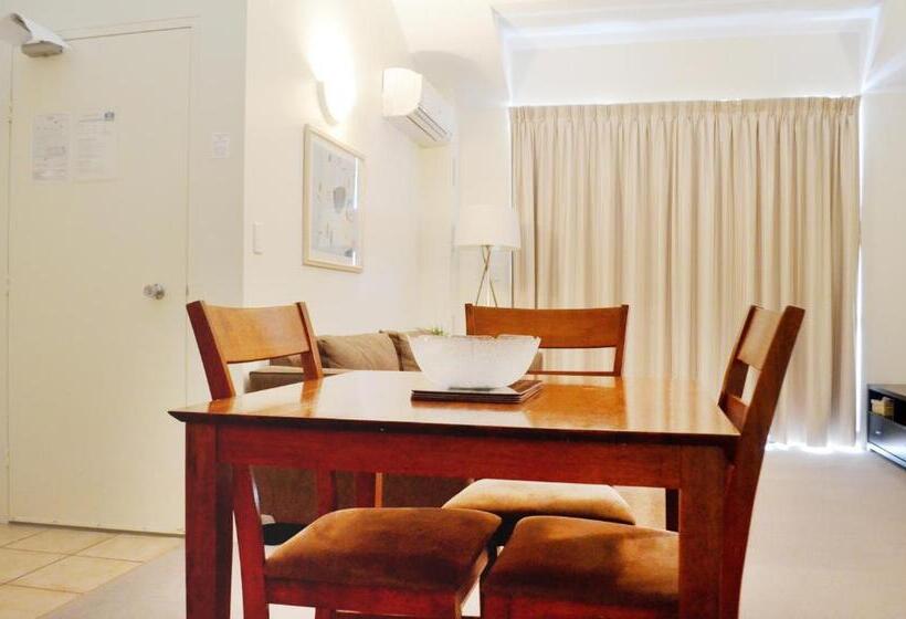 آپارتمان 2 خوابه با بالکن, Spring Hill Mews Apartments