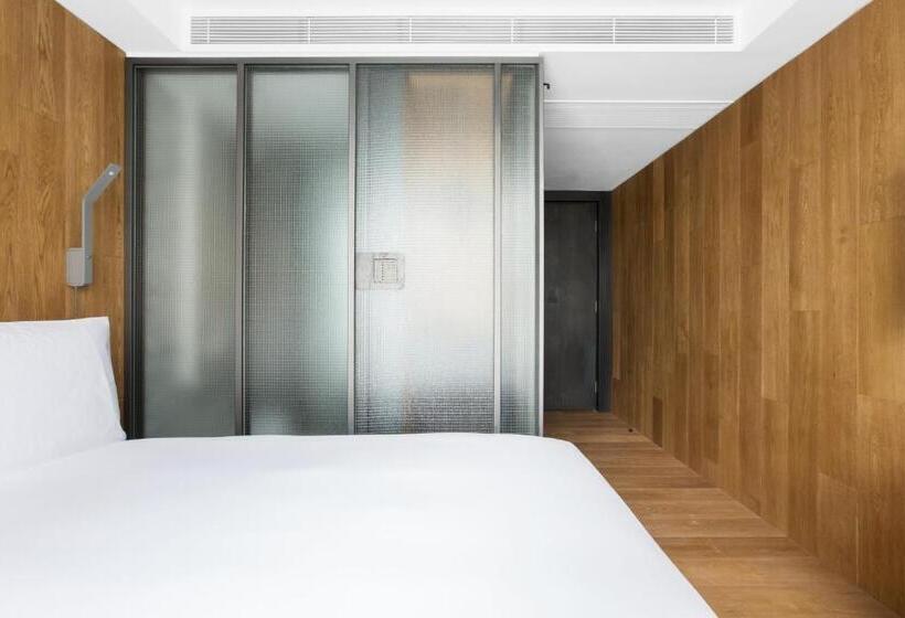 اتاق راحتی, Tuve