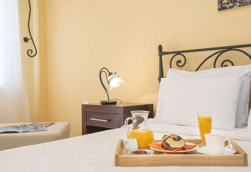 استودیوی استاندارد, Kostis Villas