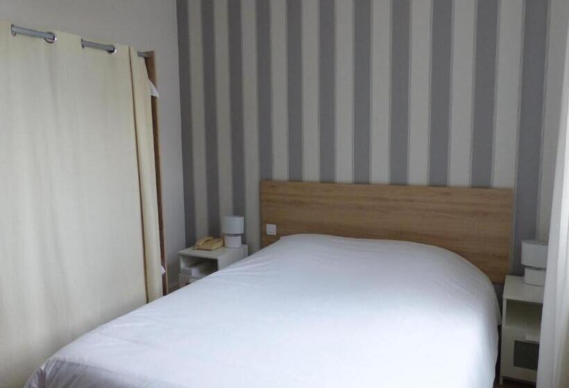 Номер Комфорт, Logis Hotels   Au Colombier Du Touron