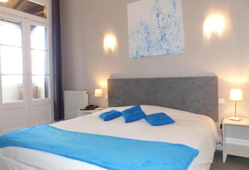 Номер Комфорт, Logis Hotels   Au Colombier Du Touron