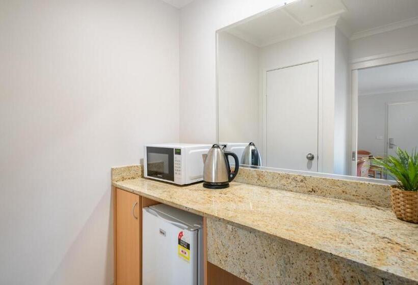 Номер Стандарт, Heritage Inn Bathurst