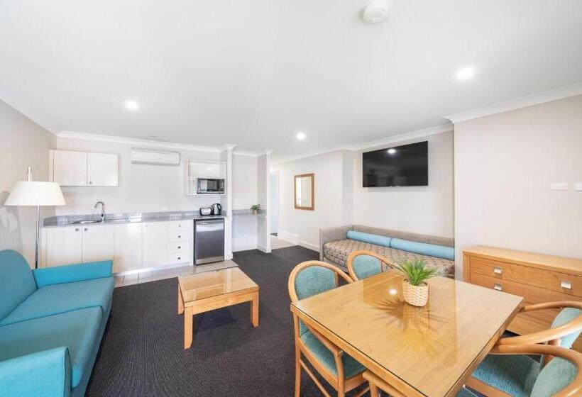 דירת אקזקיוטיב, חדר שינה 1, Heritage Inn Bathurst