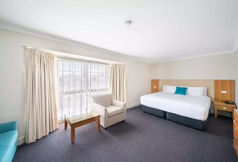 一ベッドルームエクゼクティブアパートメント, Heritage Inn Bathurst
