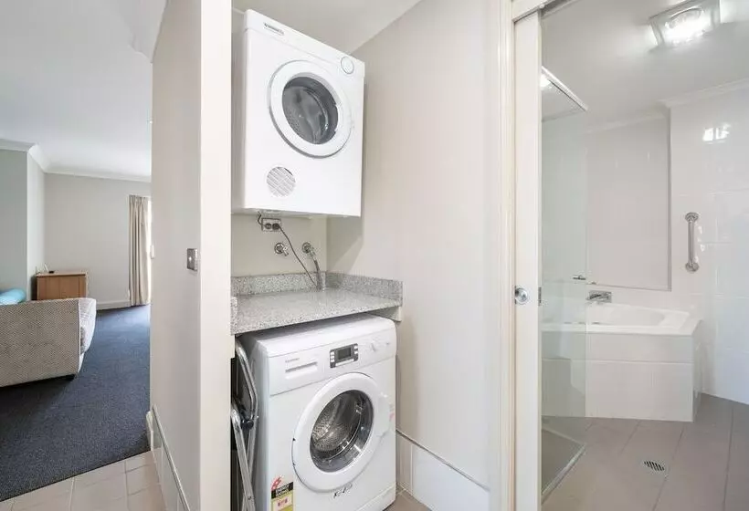 一ベッドルームエクゼクティブアパートメント, Heritage Inn Bathurst