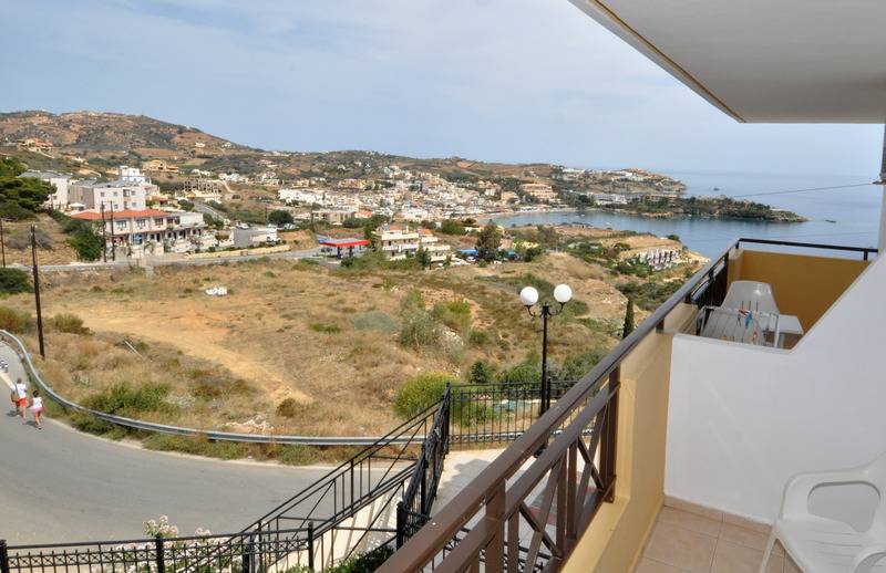 استودیوی استاندارد, Pennystella Apartments