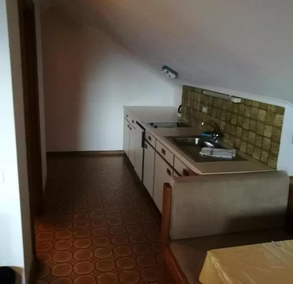 バルコニー付き１ベッドルームアパートメント, Residence Terentis