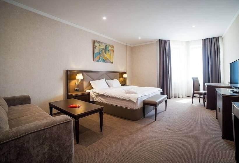 اتاق لوکس, Sk Royal Hotel Tula