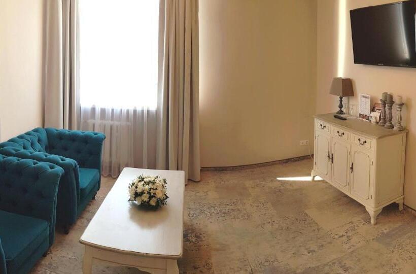 آپارتمان 1 خوابه, Confero