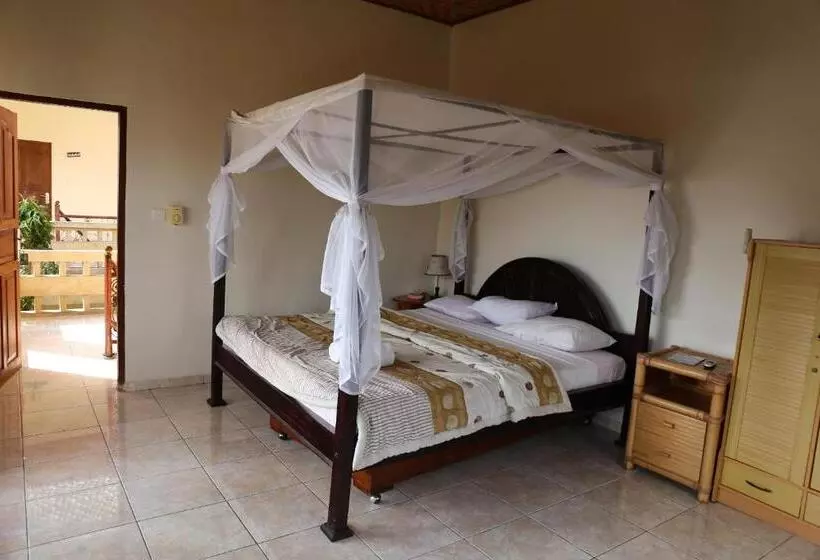 اتاق استاندارد با چشم‌انداز باغ, Anugerah Villas