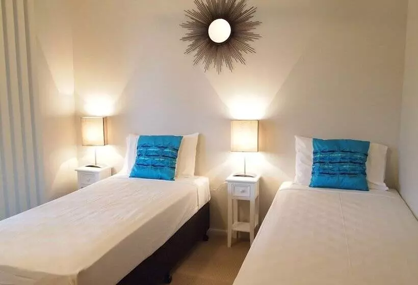 バルコニー付２ベッドルームアパートメント, Edge Apartments Cairns