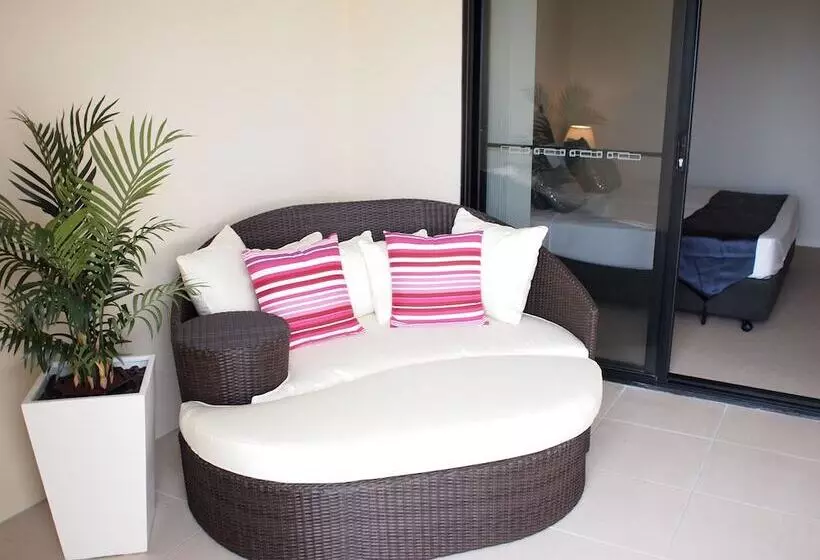 １ベッドルームペントハウスアパート, Edge Apartments Cairns
