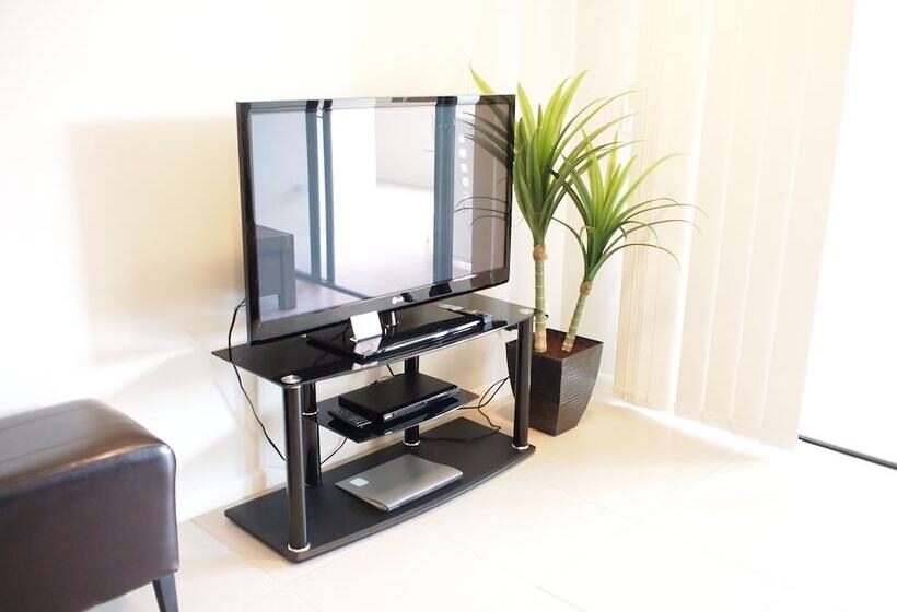 آپارتمان 3 خوابه, Edge Apartments Cairns