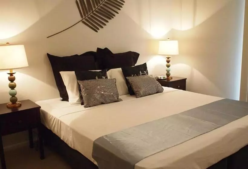 １ベッドルームアパートメント, Edge Apartments Cairns