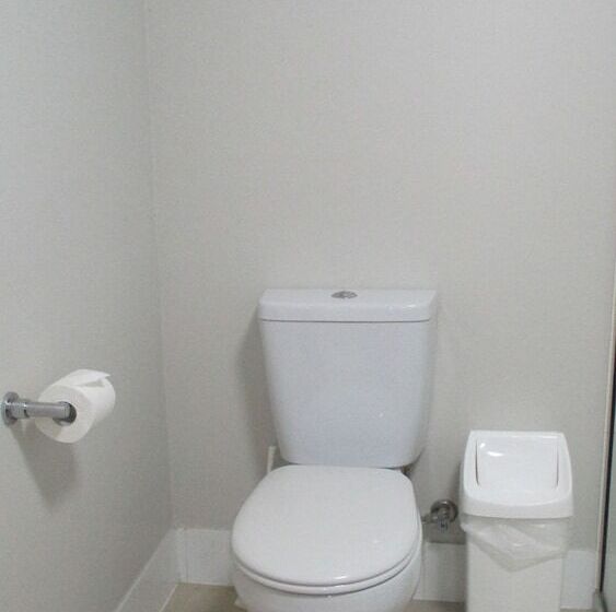 1 Bedroom Penthouse Apartment, Edge Apartments Cairns