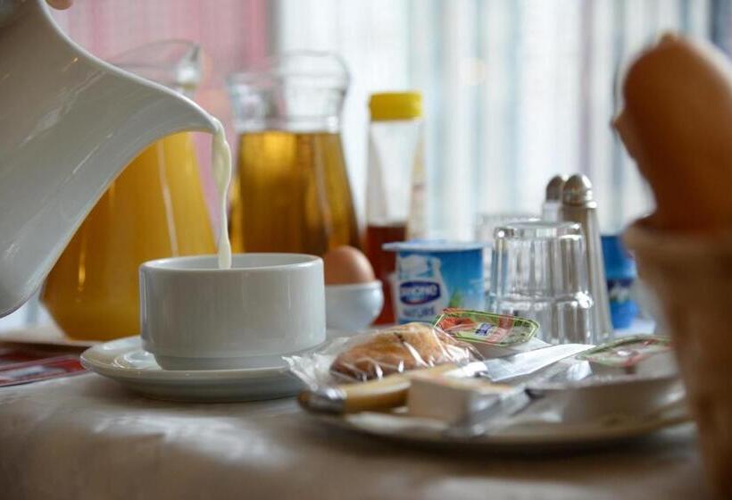 标准单人间, Acropolis