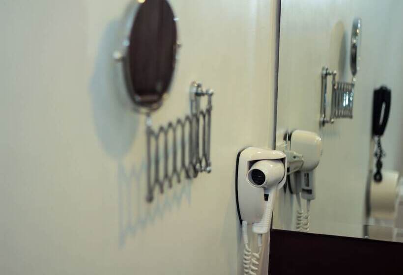 سوییت اجرایی, Casablanca Suites Near Airport