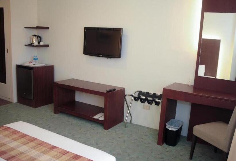 اتاق لوکس, Casablanca Suites Near Airport