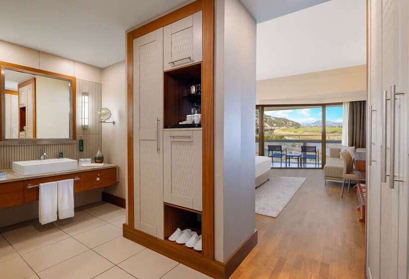 Quarto Estandar Cama King, Hilton Wenchang