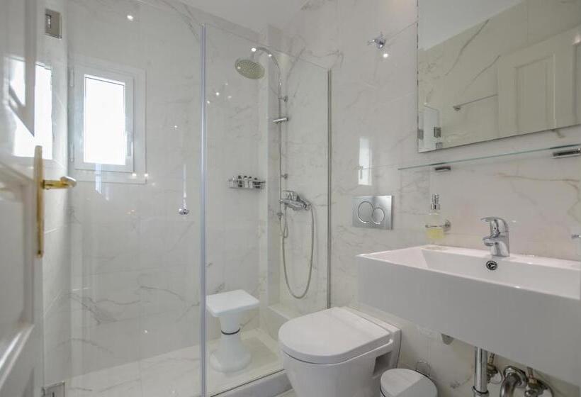 غرفة قياسية, Ilion