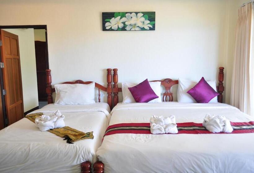 Habitació Familiar Deluxe, Lanta Seafront Resort