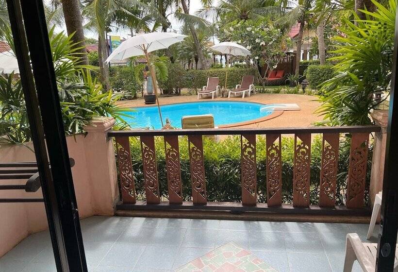 Habitació Deluxe, Lanta Seafront Resort