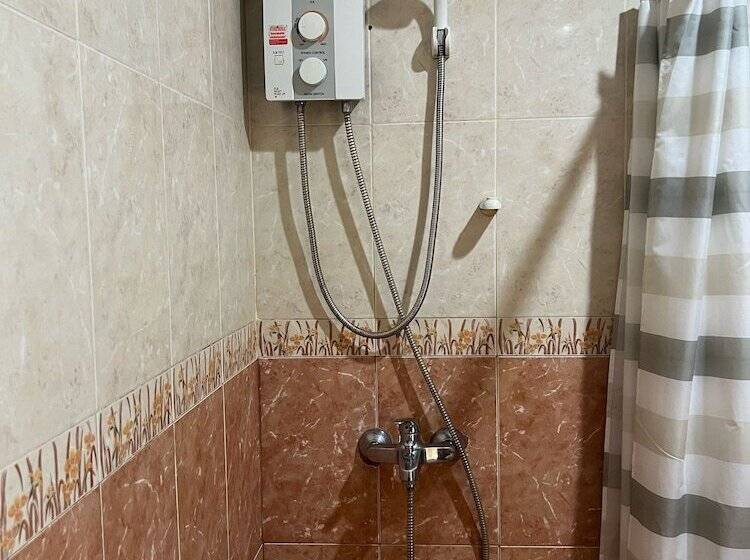 Habitació Triple Deluxe, Lanta Seafront Resort