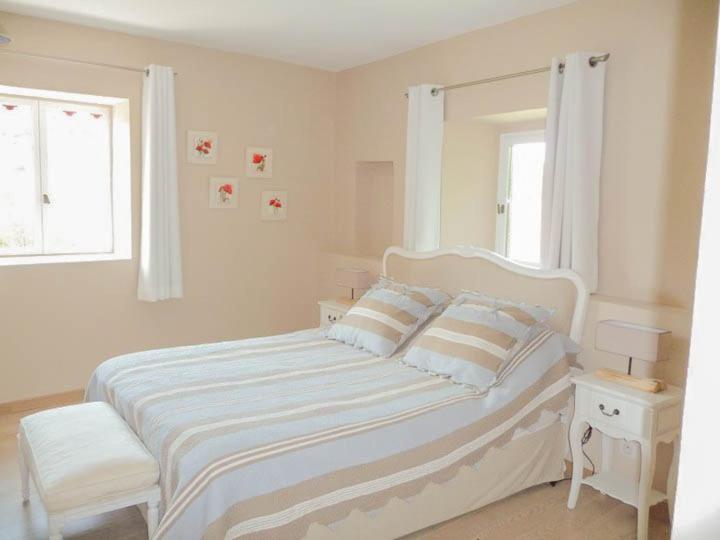 デラックスの4人部屋, Domaine De Rochebelle