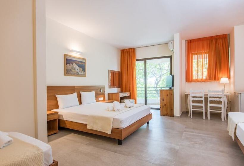 חדר סטנדרט לארבעה, Lido