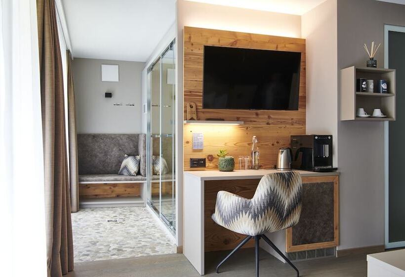 חדר סטנדרט נוף להרים, Matthiol Boutique