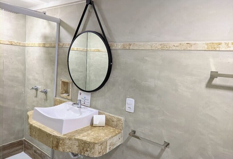 标准间, Pousada Villegaignon