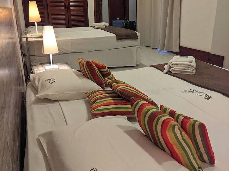 四人高级间, Pousada Villegaignon