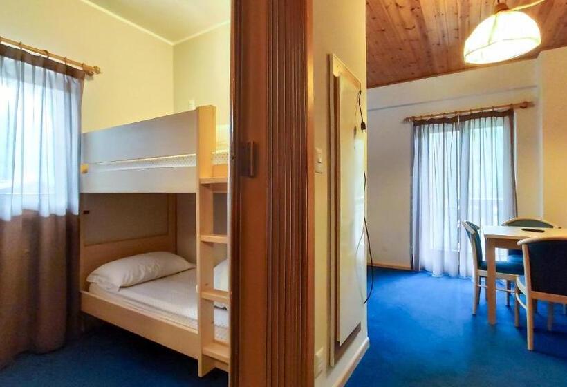 غرفة عائلية, Principe Marmolada