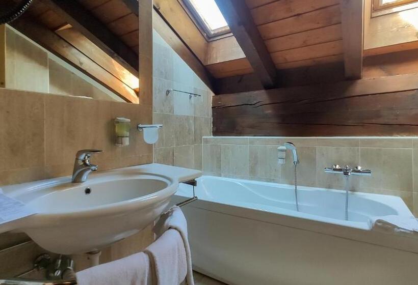 غرفة قياسية رباعية, Principe Marmolada