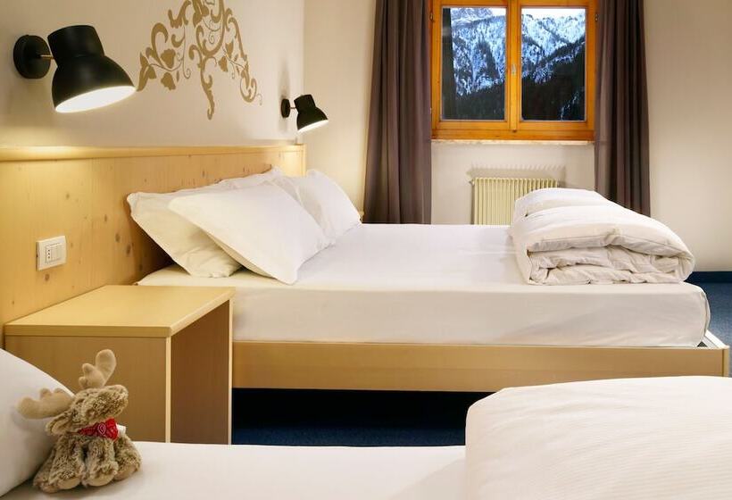 غرفة قياسية ثلاثية, Principe Marmolada