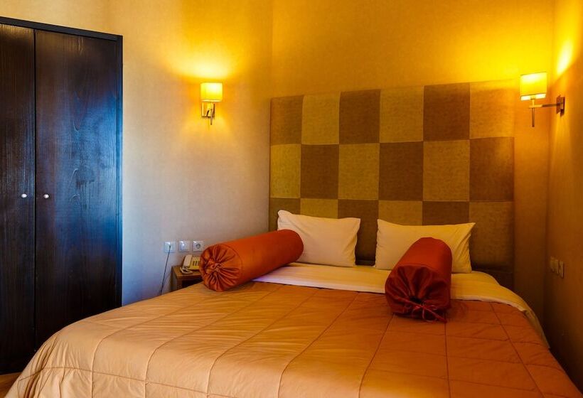 سوییت سوپریور, The Residence Suites Adults Only