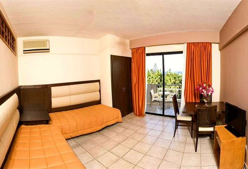 سوییت, The Residence Suites Adults Only