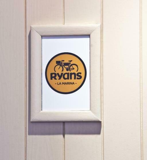 スタンダードルーム, Ryans La Marina