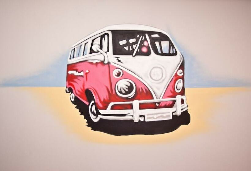 スタンダードルーム, Ryans La Marina