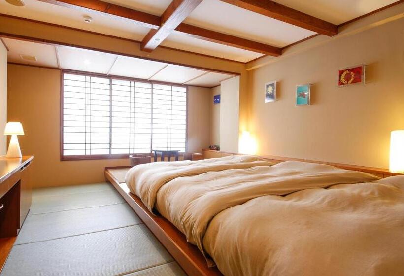 스탠다드 트리플 룸, Sarusawaike Yoshidaya